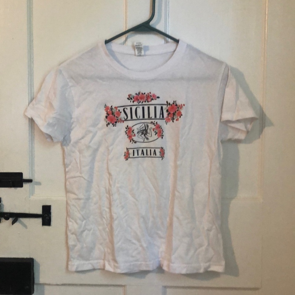 ❤️ $10 Deal!!! Girls Italy T-shirt size 12